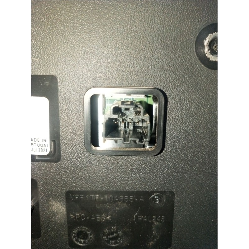Recambio de pantalla multifuncion para ford puma (j2k, cf7) 1.0 ecoboost mhev referencia OEM IAM R1TB18B955FC3UAW SATT032945 CON