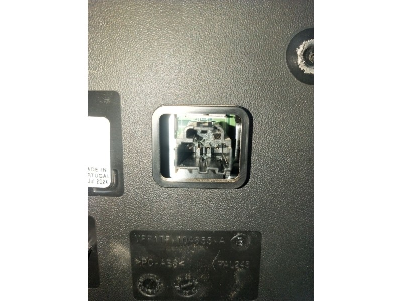 Recambio de pantalla multifuncion para ford puma (j2k, cf7) 1.0 ecoboost mhev referencia OEM IAM R1TB18B955FC3UAW SATT032945 CON