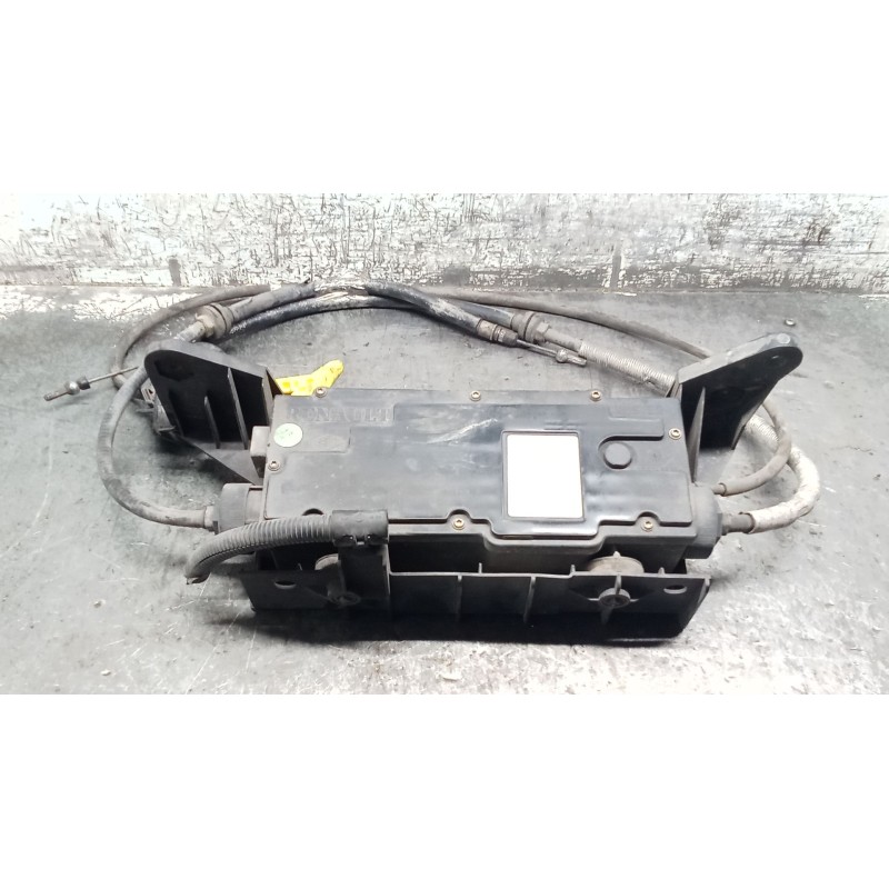 Recambio de freno de mano electrico para renault grand scénic ii (jm0/1_) 1.9 dci (jm0g, jm12, jm1g, jm2c) referencia OEM IAM 82