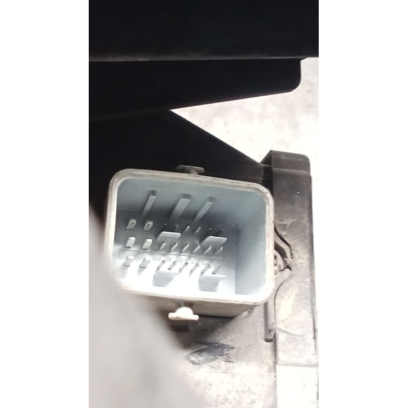 Recambio de freno de mano electrico para renault grand scénic ii (jm0/1_) 1.9 dci (jm0g, jm12, jm1g, jm2c) referencia OEM IAM 82