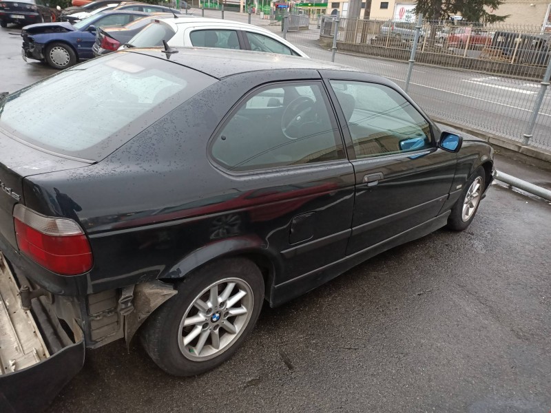 bmw serie 3 compacto (e36) del año 2000
