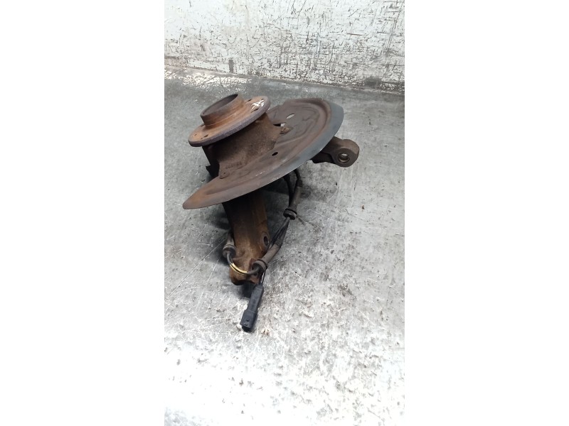 Recambio de mangueta delantera derecha para dacia dokker monospace (ke_) 1.5 dci / blue dci 75 (keaj, keah, kejw) referencia OEM