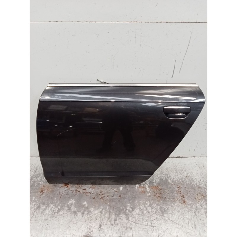 Recambio de puerta trasera izquierda para audi a6 c6 (4f2) 3.0 tdi quattro referencia OEM IAM  4P 