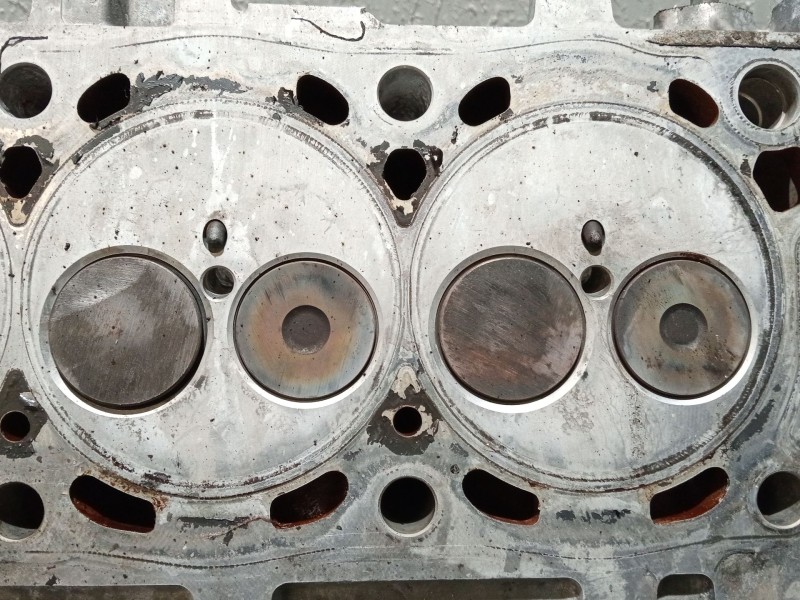 Recambio de culata para citroën xsara (n1) 2.0 hdi 90 referencia OEM IAM 9634963010 RHY 