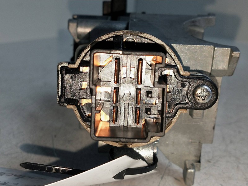Recambio de conmutador de arranque para mazda 6 berlina (gg) 2.0 diesel cat referencia OEM IAM GJ6A66938A  