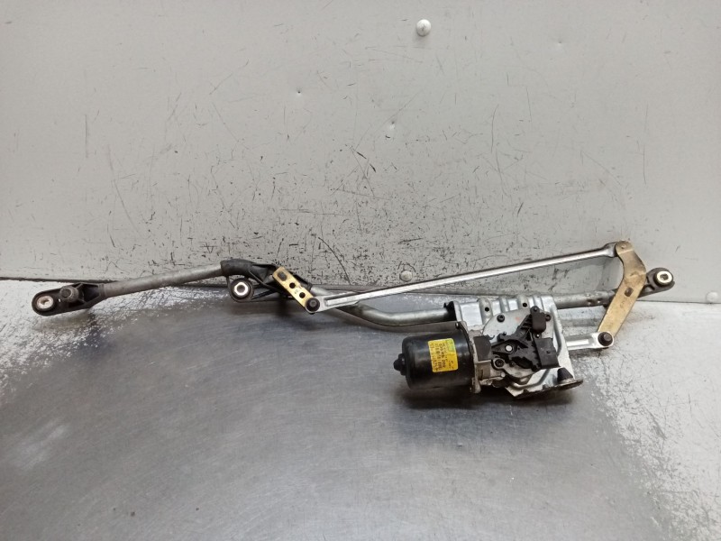 Recambio de motor limpia delantero para renault grand scénic ii (jm0/1_) 1.9 dci (jm0g, jm12, jm1g, jm2c) referencia OEM IAM 535