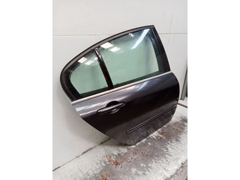 Recambio de puerta trasera derecha para renault laguna iii (bt0/1) 2.0 16v (bt05, bt0f, bt0w) referencia OEM IAM  5P 