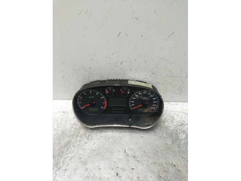 Recambio de cuadro instrumentos para seat toledo ii (1m2) 1.8 20v referencia OEM IAM W01M0920822A 110080453002 