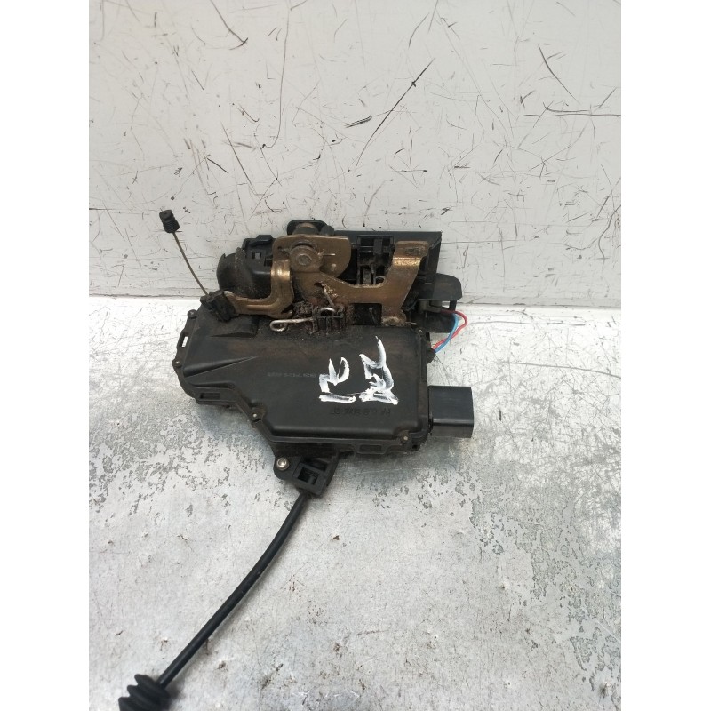 Recambio de motor cierre centralizado delantero izquierdo para seat toledo ii (1m2) 1.8 20v referencia OEM IAM  5P 