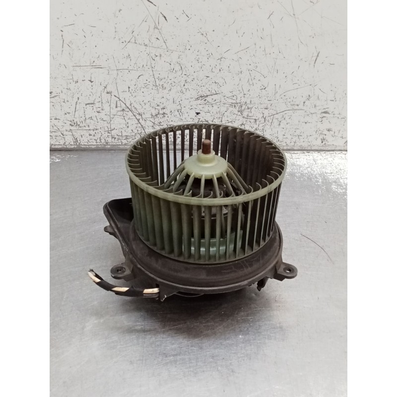 Recambio de motor calefaccion para citroën xsara (n1) 2.0 hdi 90 referencia OEM IAM 210681233F 740471233F 