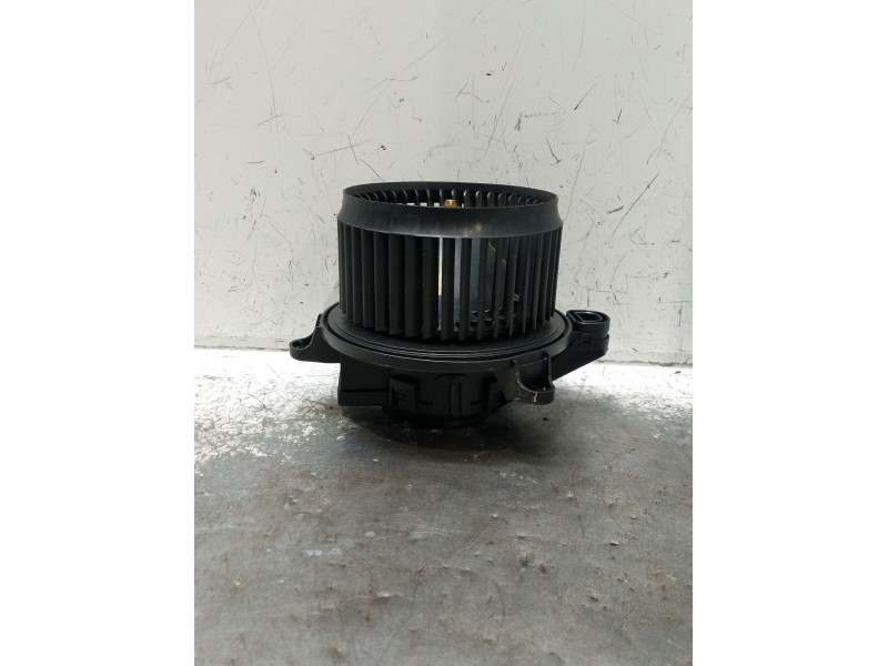 Recambio de motor calefaccion para ford puma (j2k, cf7) 1.0 ecoboost mhev referencia OEM IAM R2X619846AACW 1000728 2404200480