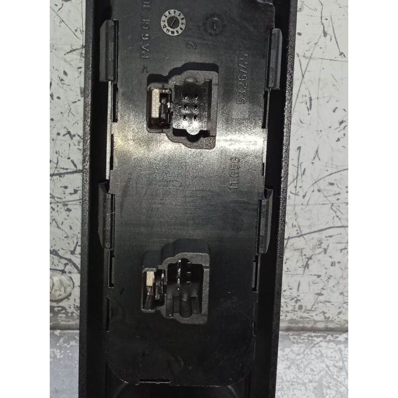 Recambio de mando elevalunas delantero izquierdo para peugeot 407 sw (6e_, 6d_) 2.0 hdi 135 referencia OEM IAM 96468704XT 5P 532