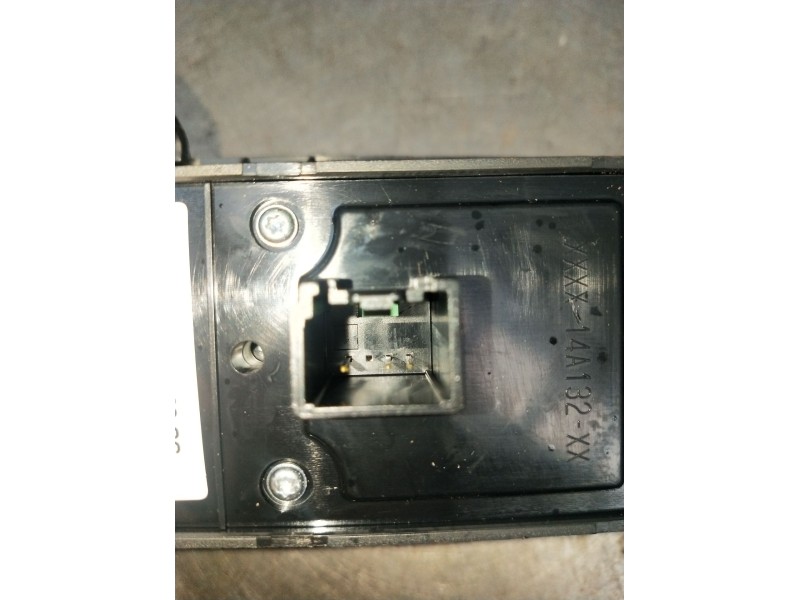 Recambio de mando elevalunas delantero izquierdo para ford focus iii 1.5 tdci referencia OEM IAM F1ET14A132CC 3SO10138819 