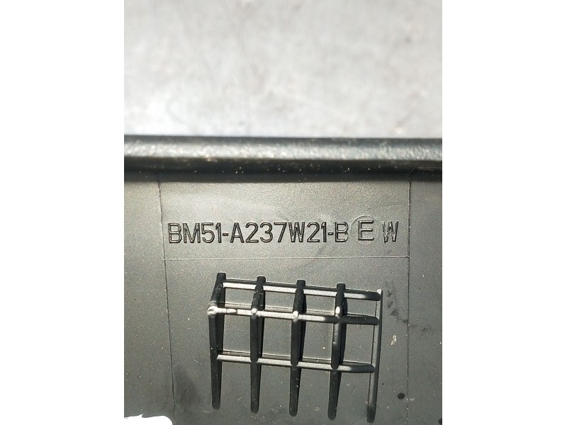 Recambio de mando elevalunas trasero izquierdo para ford focus iii 1.5 tdci referencia OEM IAM BM51A237W21BEW 5P 