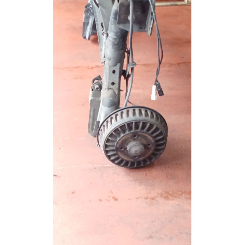 Recambio de puente trasero para dacia dokker monospace (ke_) 1.5 dci / blue dci 75 (keaj, keah, kejw) referencia OEM IAM TAMBOR/
