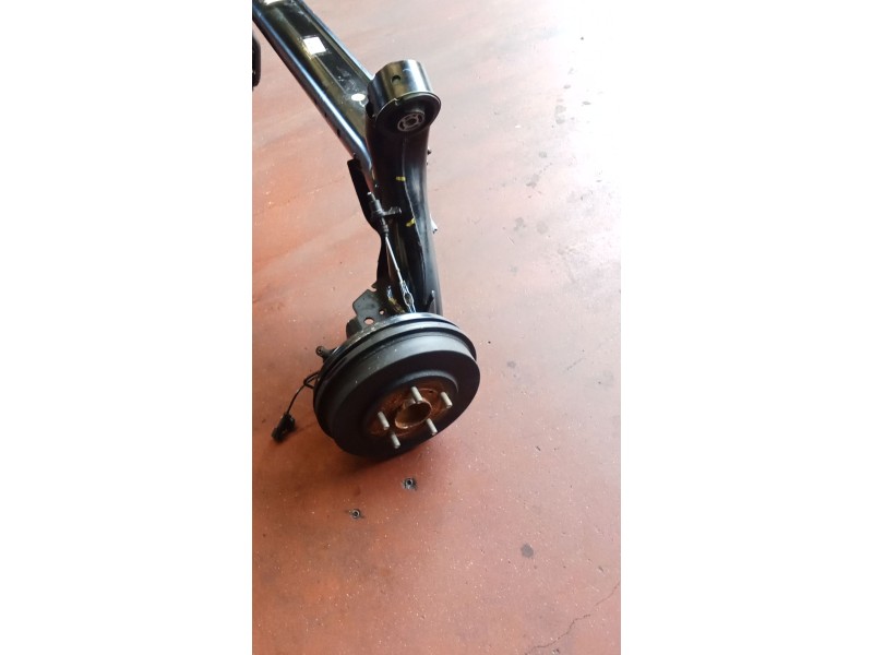 Recambio de puente trasero para ford puma (j2k, cf7) 1.0 ecoboost mhev referencia OEM IAM TAMBOR/ABS  