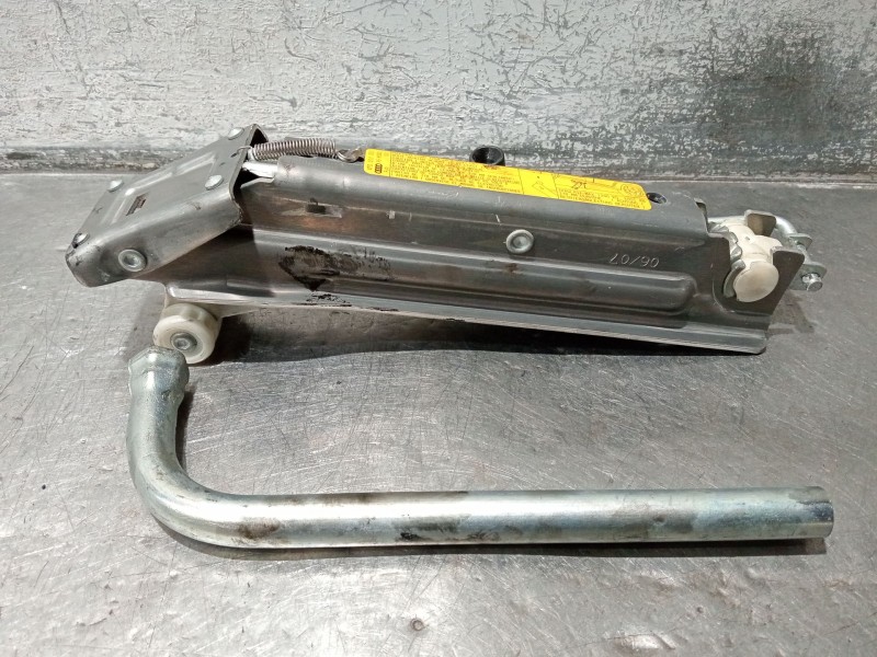 Recambio de gato para audi a6 c6 (4f2) 3.0 tdi quattro referencia OEM IAM 4F0011031  