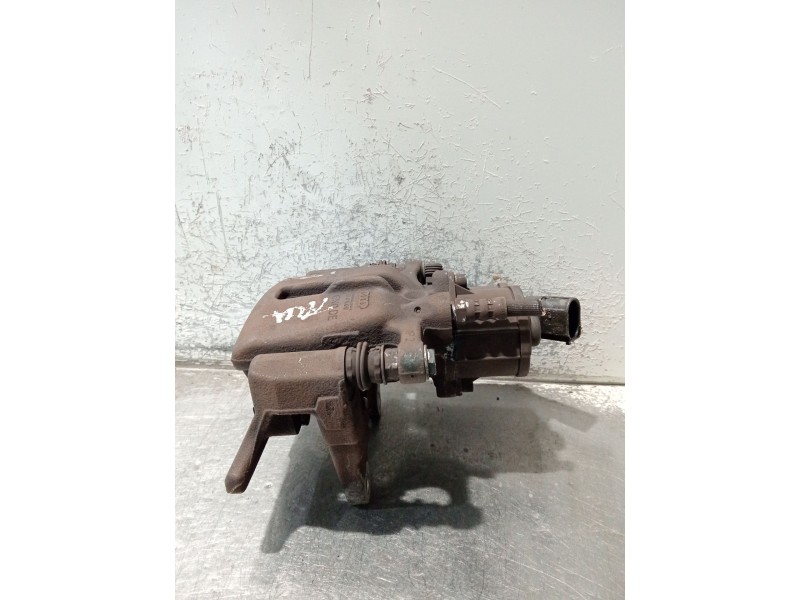 Recambio de pinza freno trasera izquierda para audi a6 c6 (4f2) 3.0 tdi quattro referencia OEM IAM 0867C  