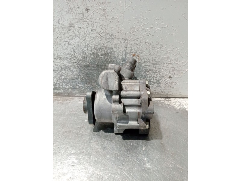 Recambio de bomba direccion para audi a6 c6 (4f2) 3.0 tdi quattro referencia OEM IAM 4F0145155 769295518 