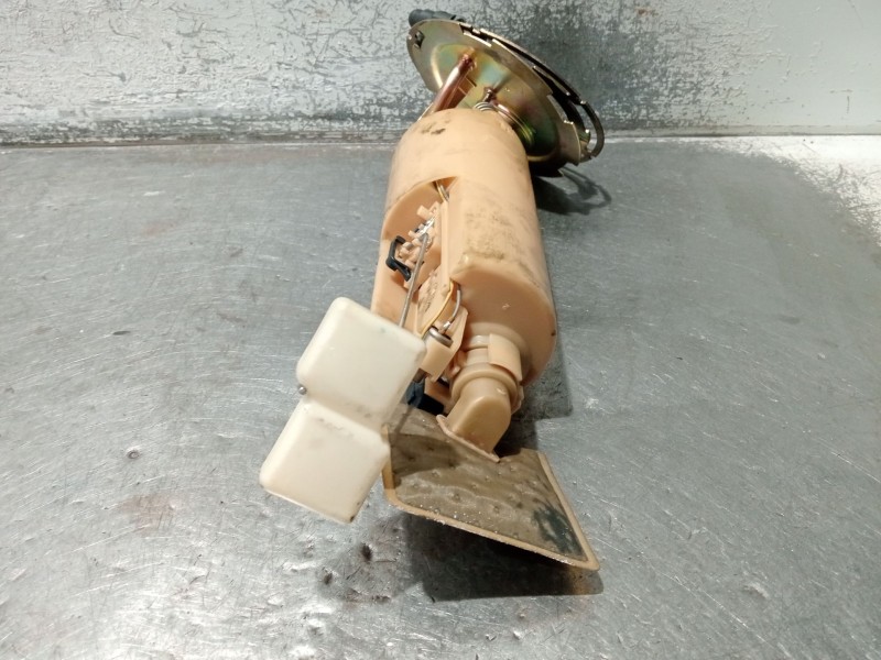 Recambio de bomba combustible para daewoo lanos (klat) 1.3 referencia OEM IAM 96350588  