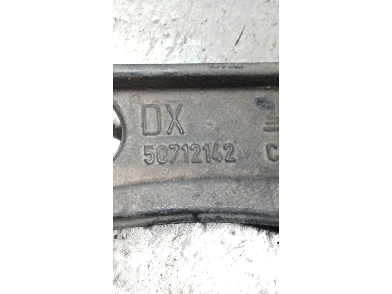 Recambio de brazo suspension inferior delantero derecho para fiat ducato furgoneta (250_) 130 multijet 2,3 d referencia OEM IAM 