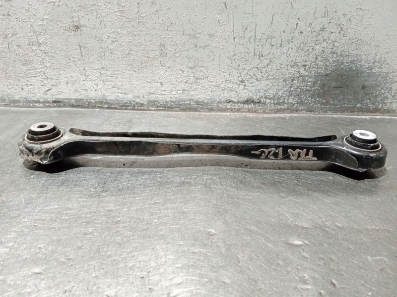 Recambio de brazo suspension inferior trasero izquierdo para bmw 3 touring (e91) 320 d referencia OEM IAM 6763471  