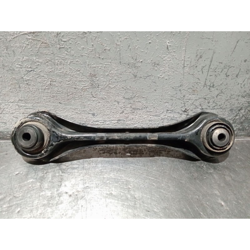 Recambio de brazo suspension superior trasero derecho para bmw 3 touring (e91) 320 d referencia OEM IAM 6777980  