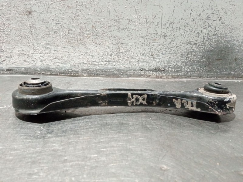 Recambio de brazo suspension superior trasero derecho para bmw 3 touring (e91) 320 d referencia OEM IAM 6777980  