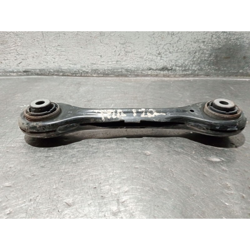 Recambio de brazo suspension superior trasero izquierdo para bmw 3 touring (e91) 320 d referencia OEM IAM 6765425  