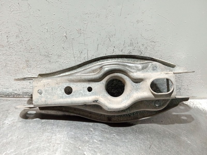 Recambio de brazo suspension inferior trasero derecho para bmw 3 touring (e91) 320 d referencia OEM IAM   
