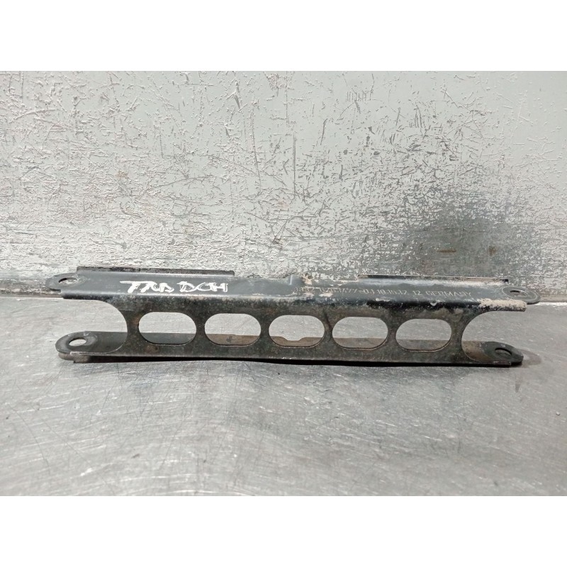 Recambio de brazo suspension inferior trasero derecho para bmw 3 touring (e91) 320 d referencia OEM IAM 6763477 03103532 