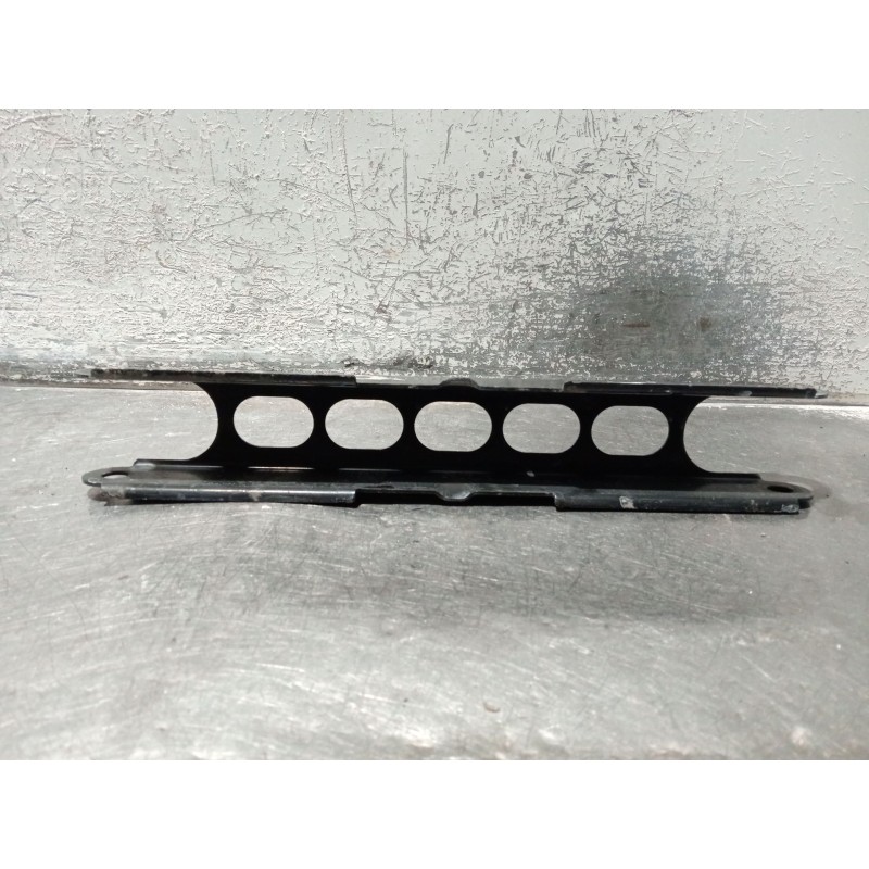 Recambio de brazo suspension inferior trasero izquierdo para bmw 3 touring (e91) 320 d referencia OEM IAM 6763477 03103532 