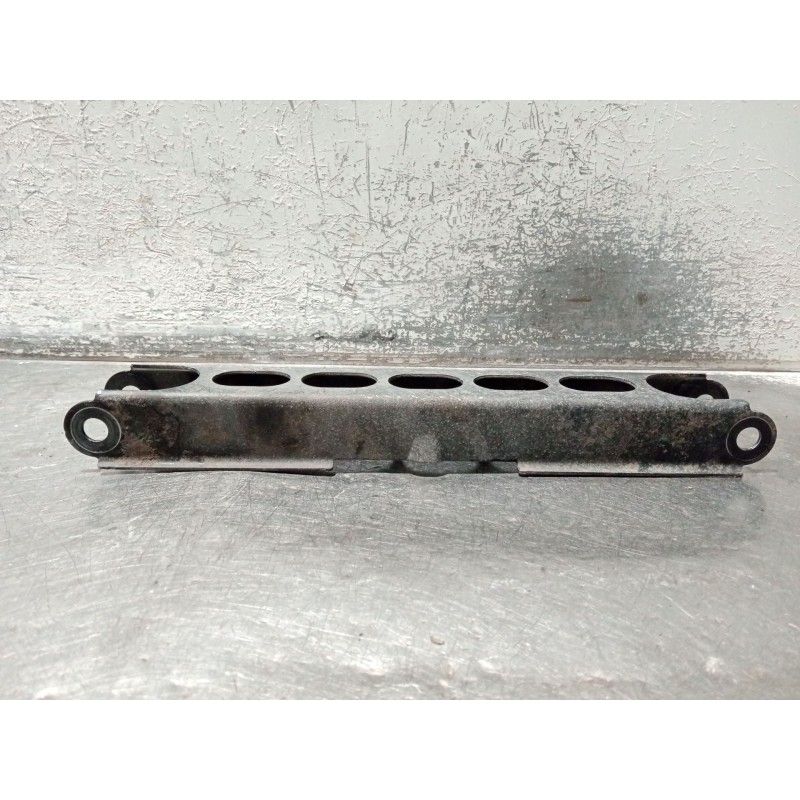 Recambio de brazo suspension inferior trasero izquierdo para bmw 3 touring (e91) 320 d referencia OEM IAM 6763477 03103532 