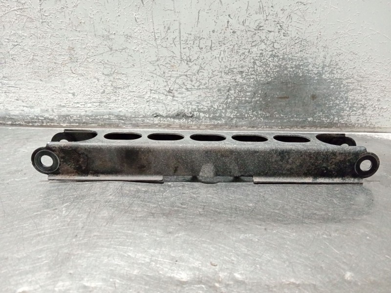 Recambio de brazo suspension inferior trasero izquierdo para bmw 3 touring (e91) 320 d referencia OEM IAM 6763477 03103532 