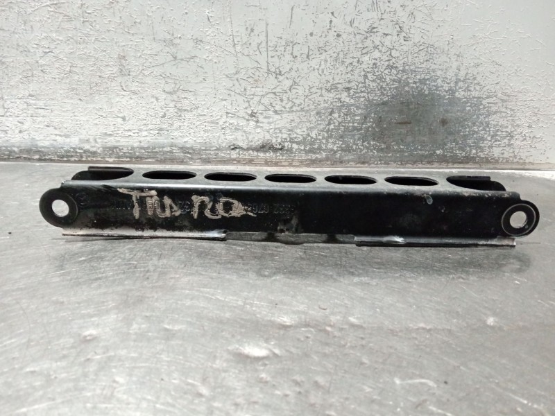 Recambio de brazo suspension inferior trasero izquierdo para bmw 3 touring (e91) 320 d referencia OEM IAM 6763477 03103532 