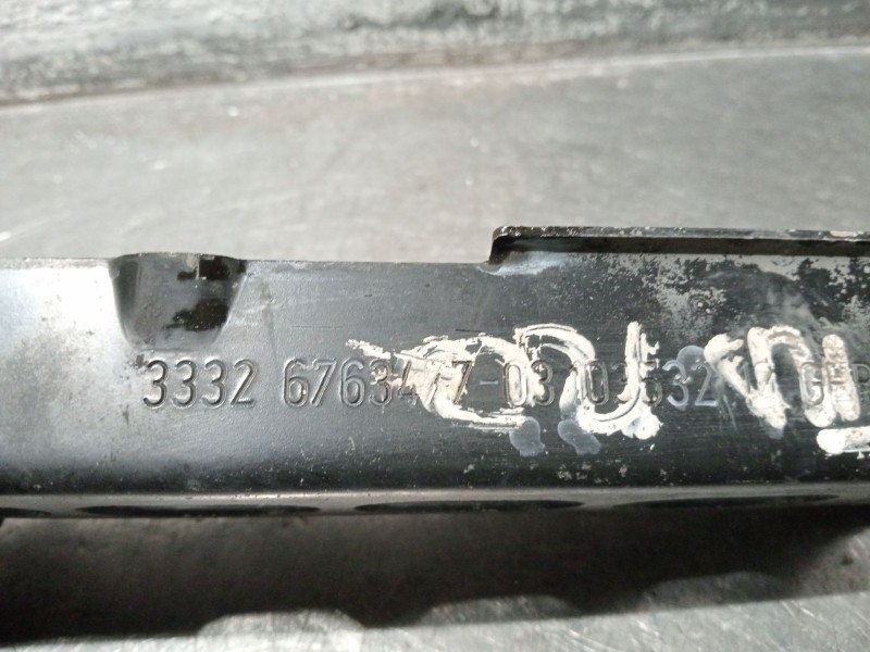 Recambio de brazo suspension inferior trasero izquierdo para bmw 3 touring (e91) 320 d referencia OEM IAM 6763477 03103532 