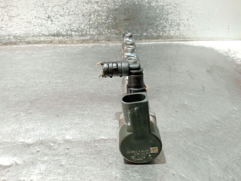 Recambio de rampa inyectora para bmw 3 touring (e91) 320 d referencia OEM IAM 780912801 0445214183 