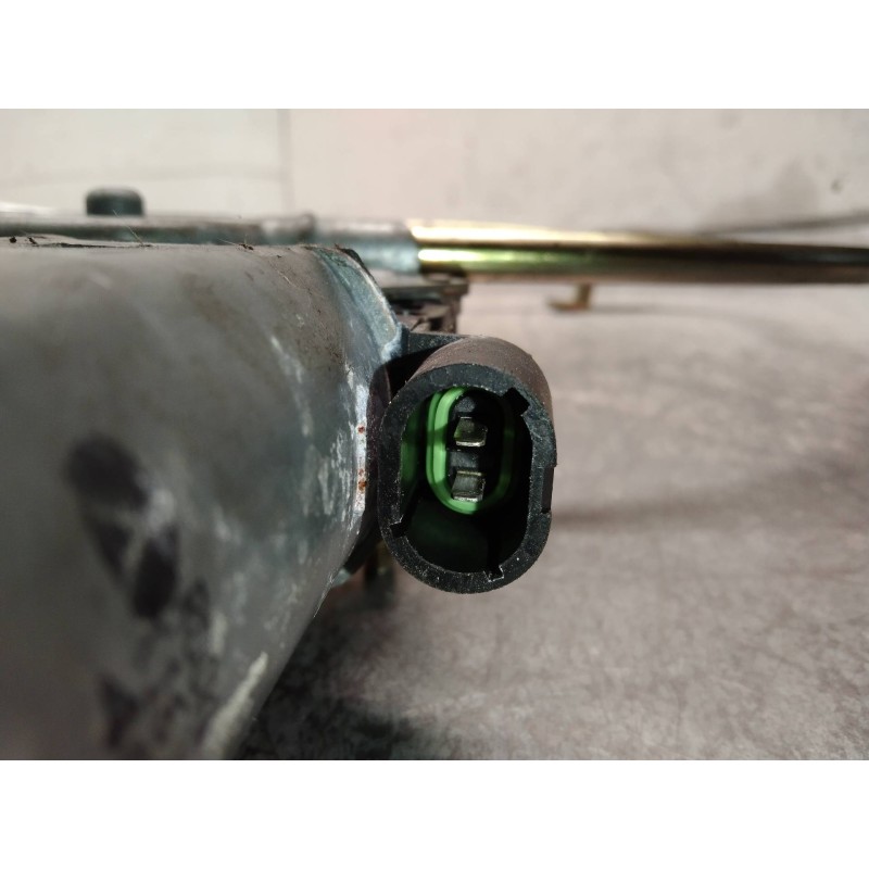 Recambio de elevalunas delantero izquierdo para renault clio i fase i+ii (b/c57) 1.4 referencia OEM IAM 400121  3P