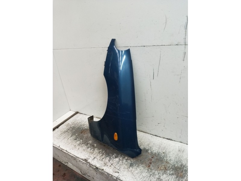 Recambio de aleta delantera izquierda para daewoo lanos (klat) 1.3 referencia OEM IAM   