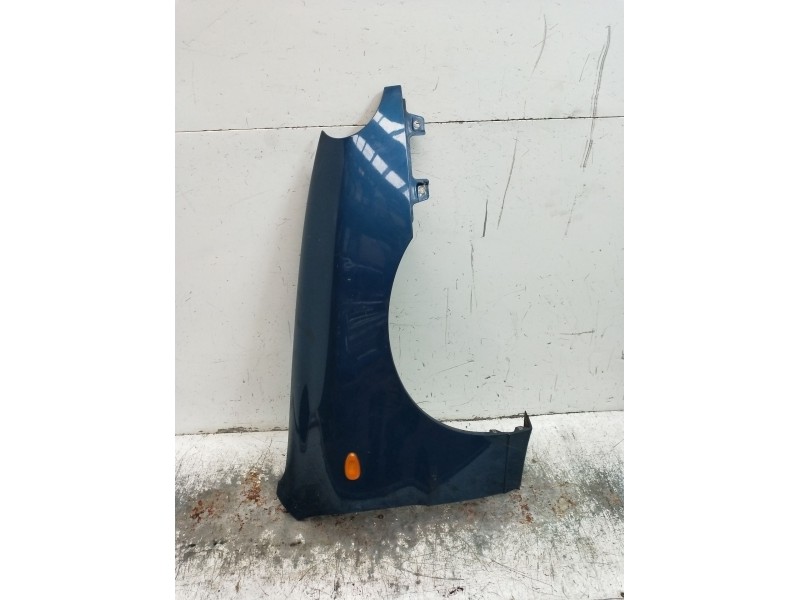 Recambio de aleta delantera derecha para daewoo lanos (klat) 1.3 referencia OEM IAM   