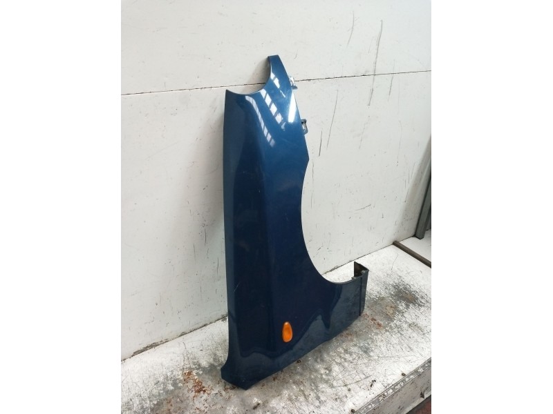 Recambio de aleta delantera derecha para daewoo lanos (klat) 1.3 referencia OEM IAM   