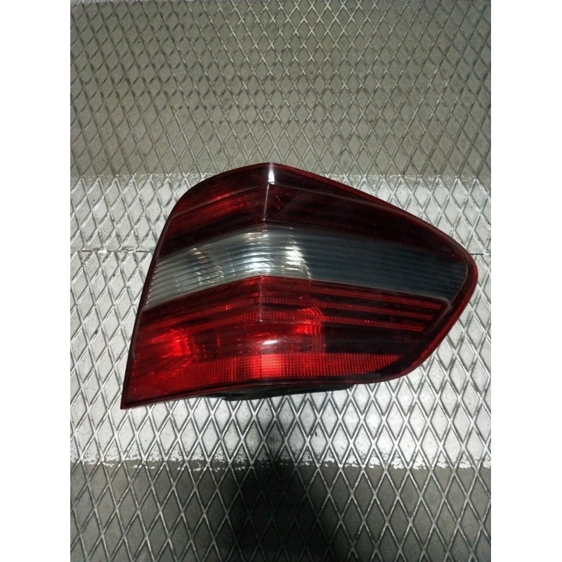 Recambio de piloto trasero derecho para mercedes-benz clase m (w164) 320 / 350 cdi (164.122) referencia OEM IAM   