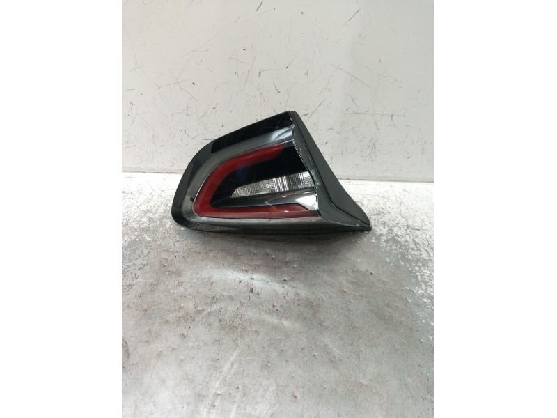 Recambio de piloto trasero derecho interior para ford puma (j2k, cf7) 1.0 ecoboost mhev referencia OEM IAM BX726LHLB15726 P1TB13