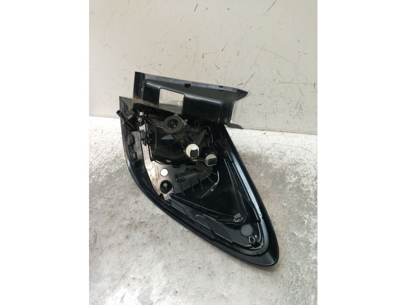 Recambio de piloto trasero izquierdo para ford puma (j2k, cf7) 1.0 ecoboost mhev referencia OEM IAM   