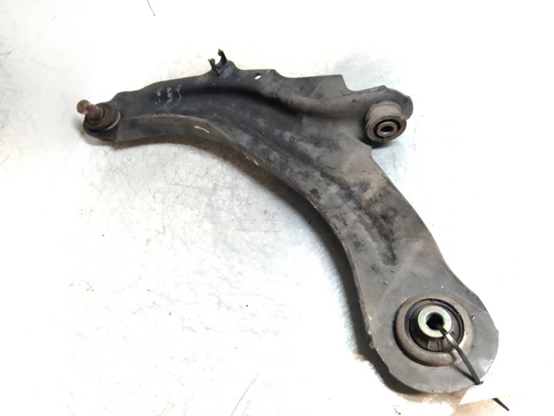Recambio de brazo suspension inferior delantero izquierdo para renault scenic ii confort dynamique referencia OEM IAM   