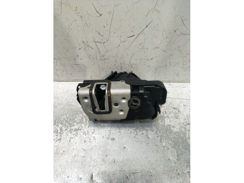 Recambio de motor cierre centralizado delantero derecho para ford puma (j2k, cf7) 1.0 ecoboost mhev referencia OEM IAM H1BAA2641