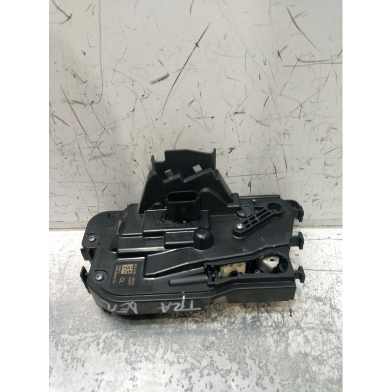 Recambio de motor cierre centralizado delantero derecho para ford puma (j2k, cf7) 1.0 ecoboost mhev referencia OEM IAM H1BAA2641