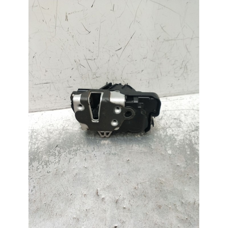 Recambio de motor cierre centralizado delantero derecho para ford puma (j2k, cf7) 1.0 ecoboost mhev referencia OEM IAM H1BAA2181