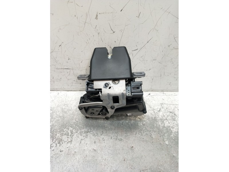 Recambio de motor cierre centralizado porton para ford puma (j2k, cf7) 1.0 ecoboost mhev referencia OEM IAM  5P 