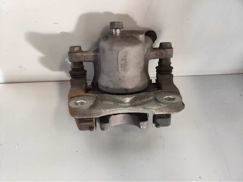 Recambio de pinza freno trasera izquierda para toyota rav 4 advance hybrid referencia OEM IAM   4785042070